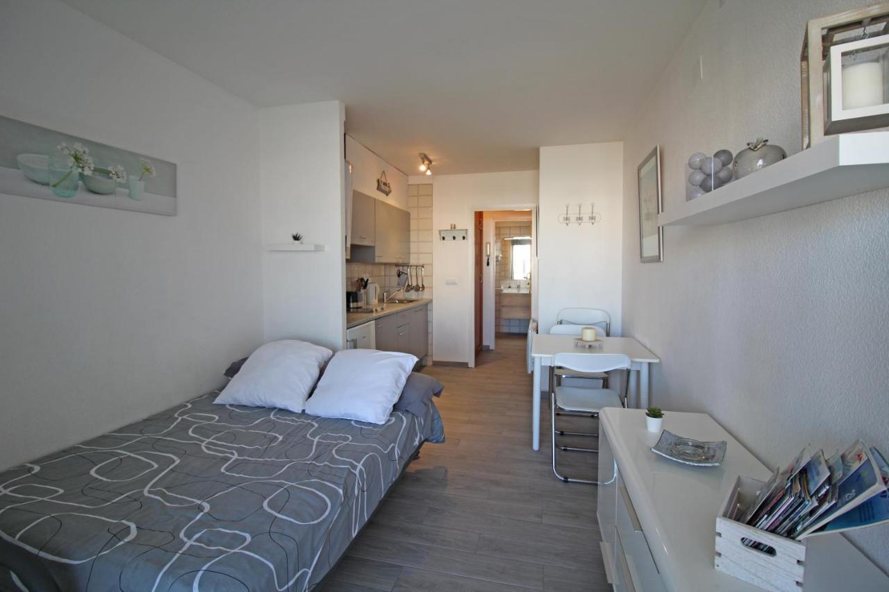 אמפוריבראבה Basic Comfort Studio Pattaya 0156 מראה חיצוני תמונה